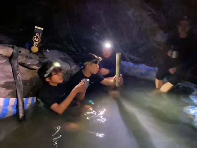 丹大溪（下）｜夜很短，我們一起歡騰（第 10 張，共 17 張）